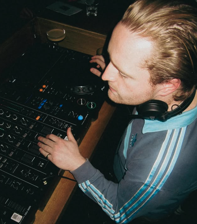 DJ o.malli
